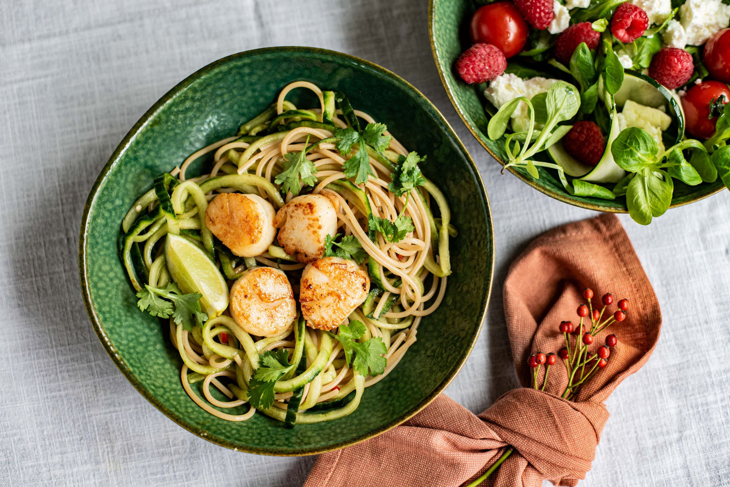 Komkommer-spaghetti met coquilles