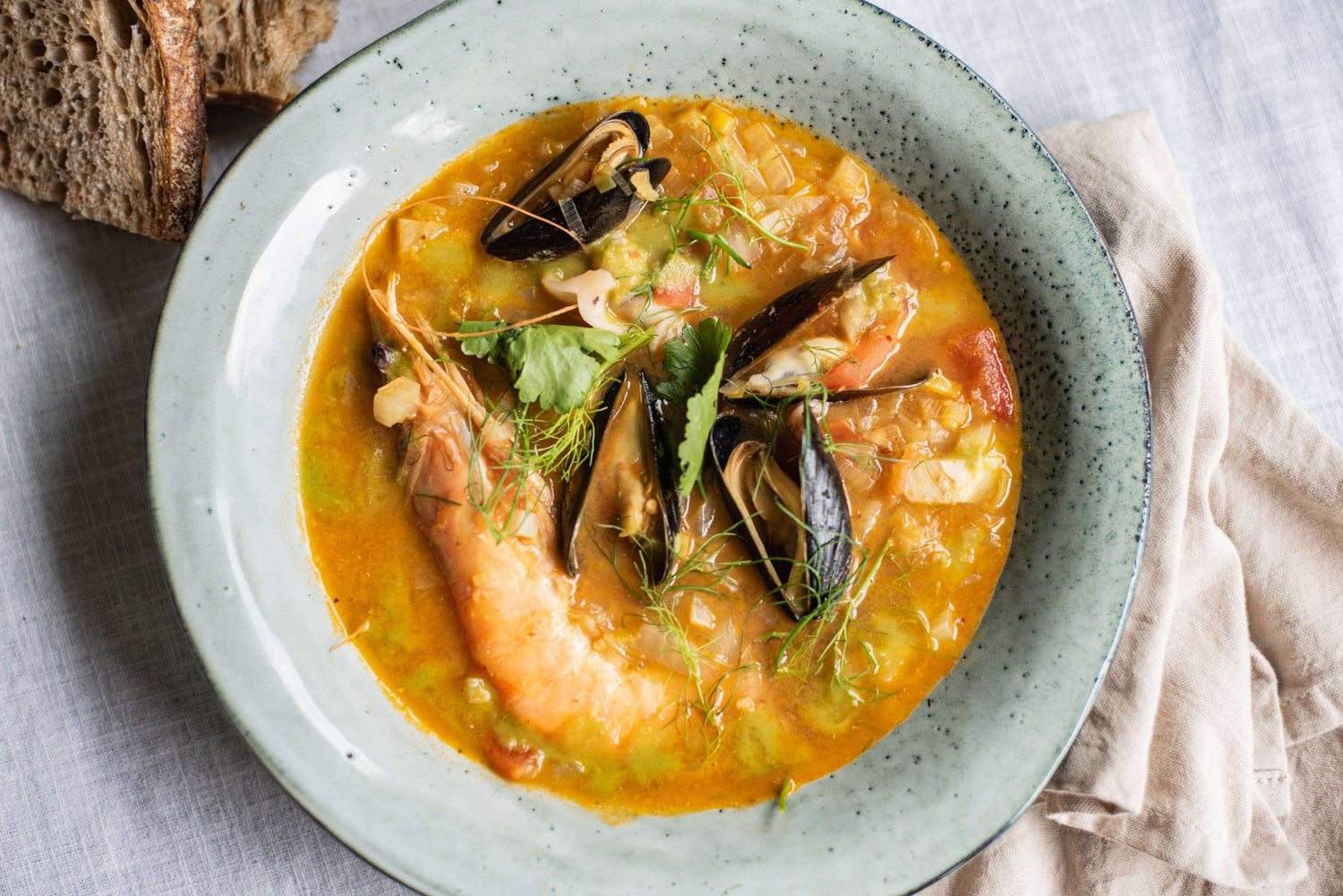 Bouillabaisse met korianderbouillon