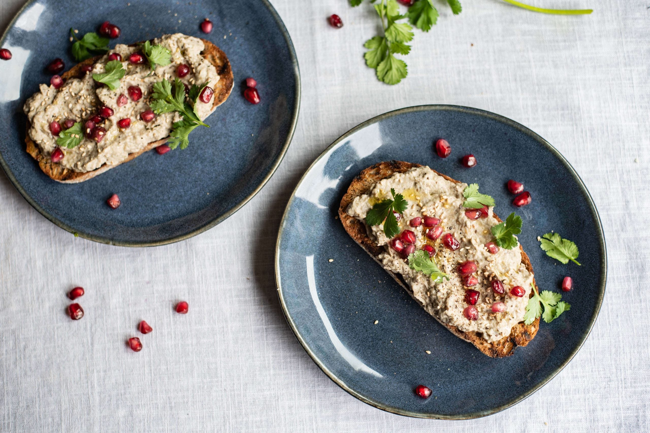 Auberginespread op toast