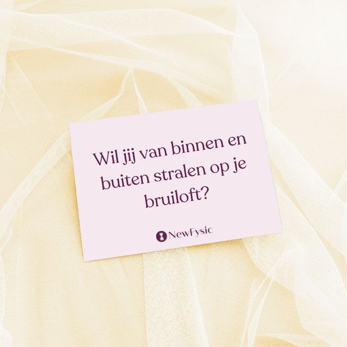 Stralend het huwelijksbootje in!💍