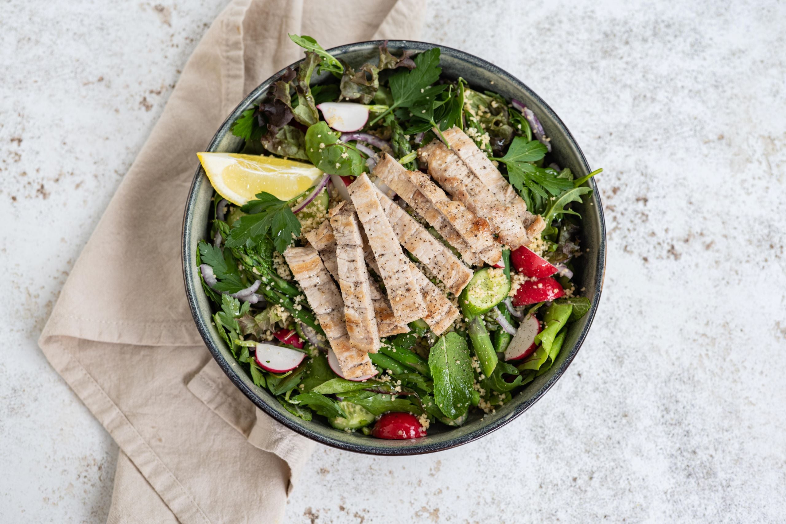 Frisse couscous met schnitzel