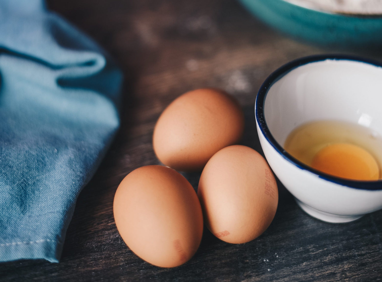 Foodhack: zo splits je eieren met één hand